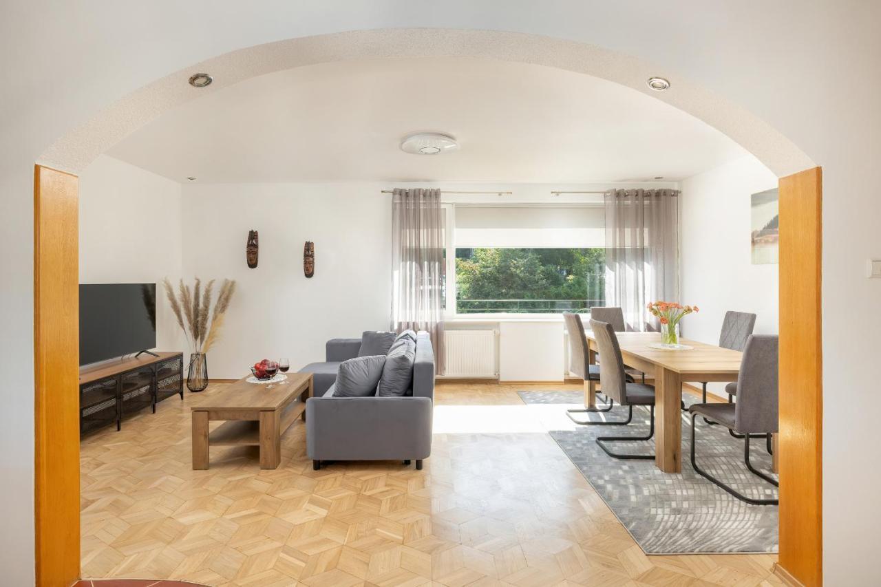 Bright & Spacious Family Apartment In Miedzyzdroje With Parking And 3 Balconies By Noclegi Renters Εξωτερικό φωτογραφία