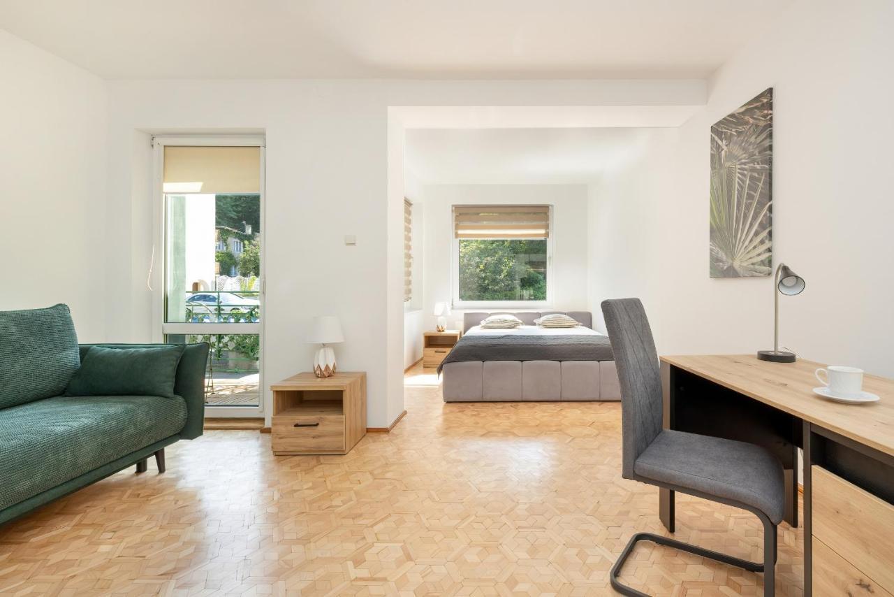 Bright & Spacious Family Apartment In Miedzyzdroje With Parking And 3 Balconies By Noclegi Renters Εξωτερικό φωτογραφία