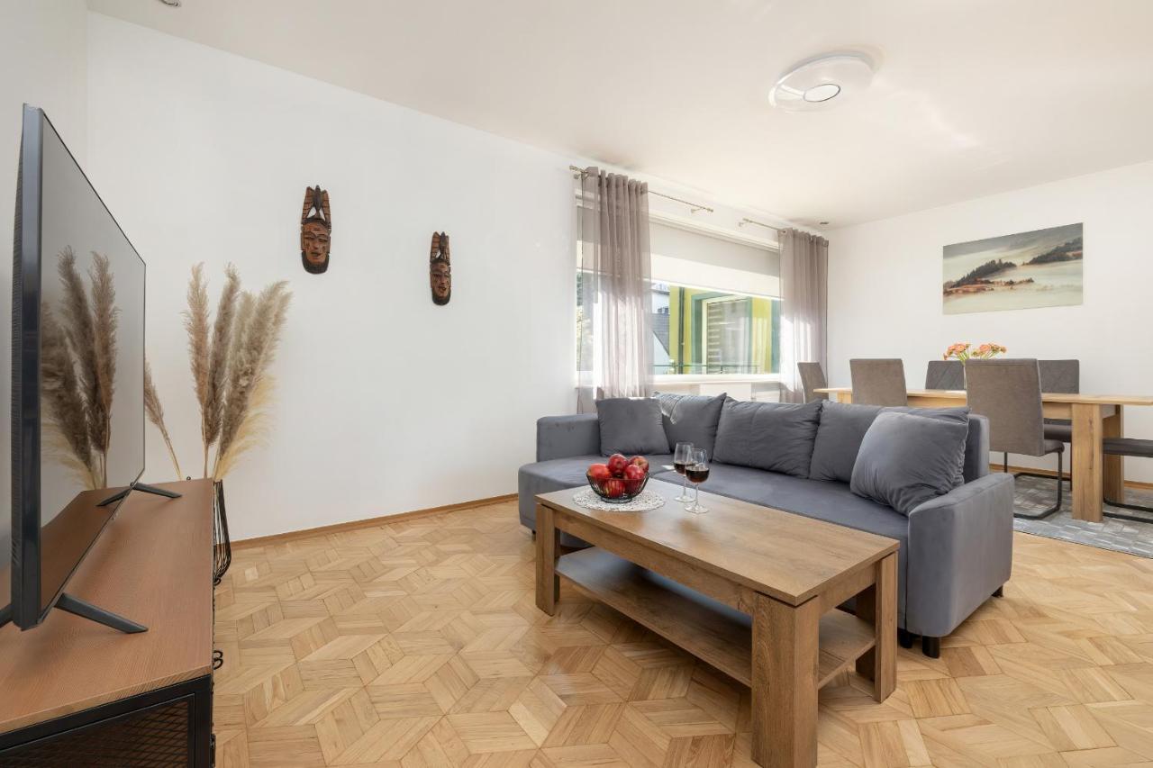 Bright & Spacious Family Apartment In Miedzyzdroje With Parking And 3 Balconies By Noclegi Renters Εξωτερικό φωτογραφία