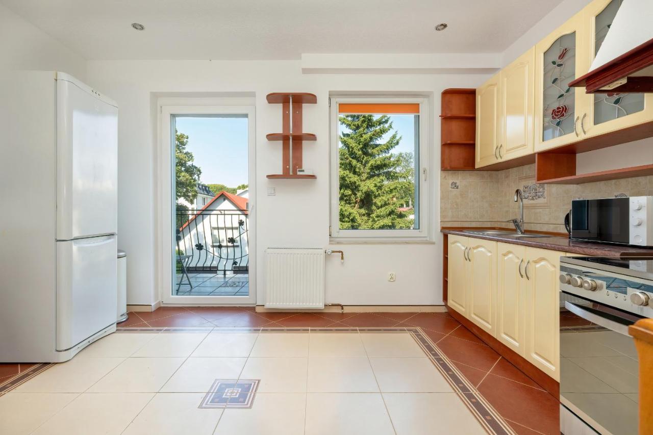 Bright & Spacious Family Apartment In Miedzyzdroje With Parking And 3 Balconies By Noclegi Renters Εξωτερικό φωτογραφία